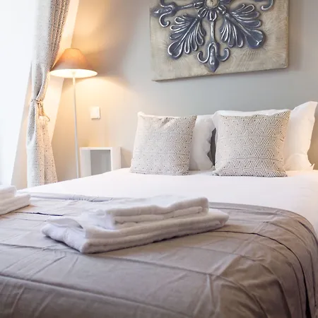Rossio Penthouse By Lu Holidays 리스본
